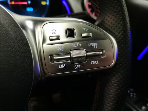 Used Mercedes-Benz EQB 2022 for sale - 76303148: Photo 31