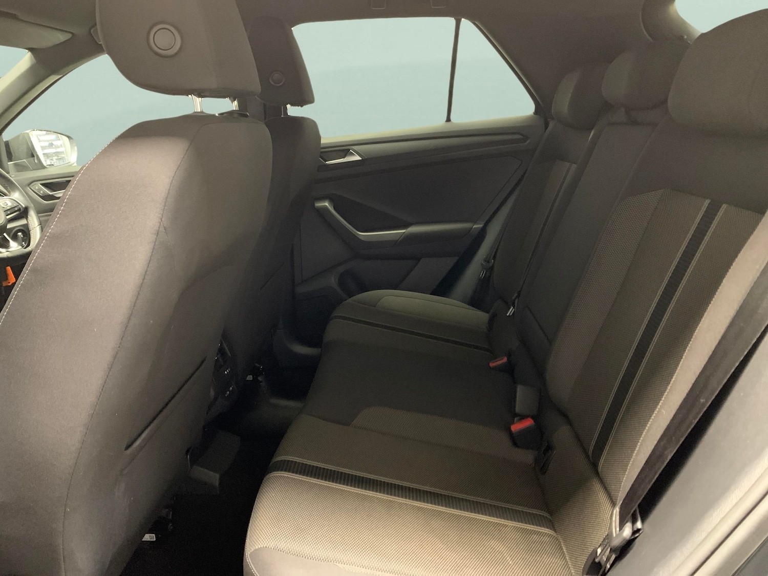 Used Volkswagen T-Roc 2021 for sale - 76577797: Photo 30