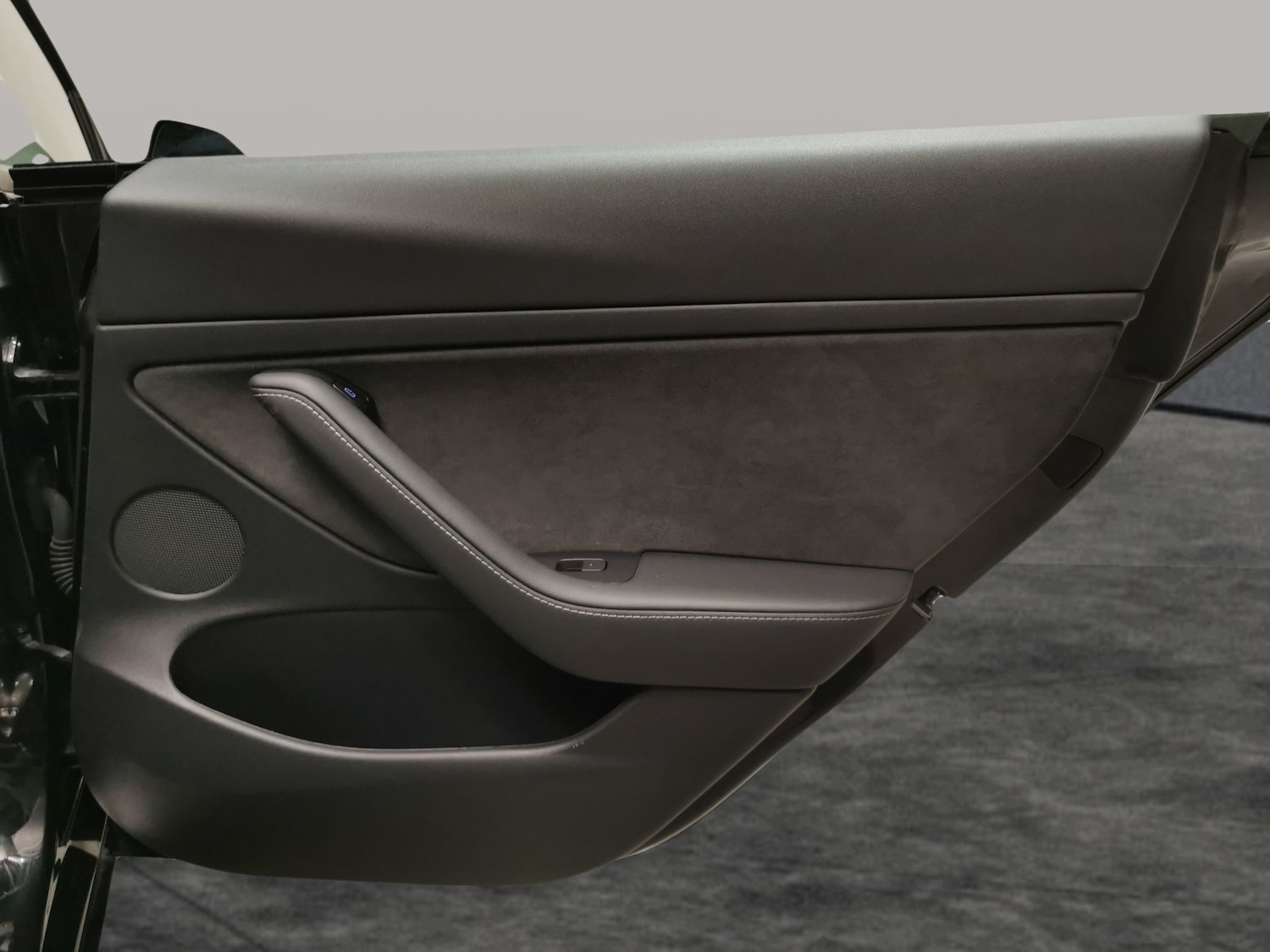 Used Tesla Model 3 2021 for sale - 76638439: Photo 31