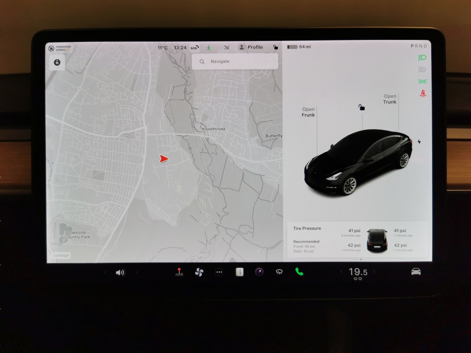 Used Tesla Model 3 2021 for sale - 76638439: Photo 7