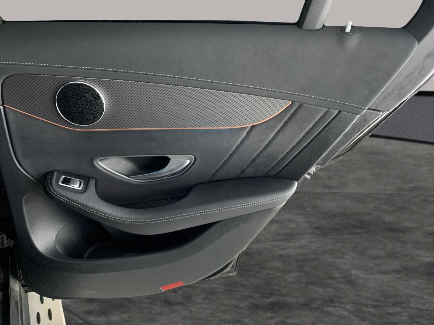 Used Mercedes-Benz EQC 2022 for sale - 76948816: Photo 32