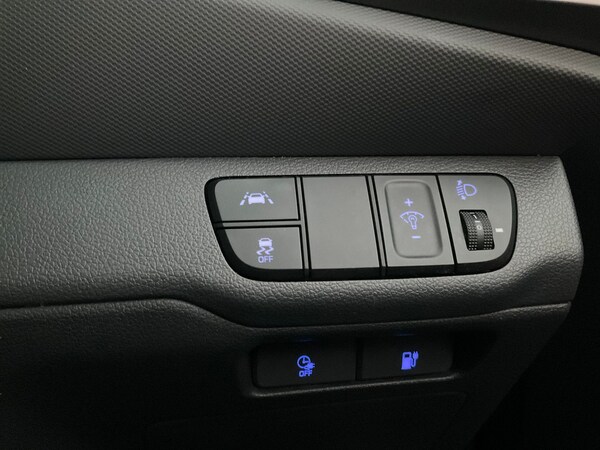 Used Hyundai IONIQ 2021 for sale - 76310489: Photo 32