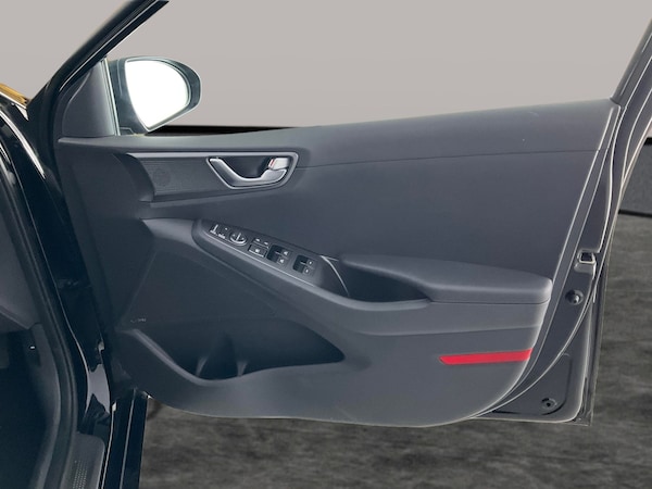 Used Hyundai IONIQ 2021 for sale - 76310489: Photo 42