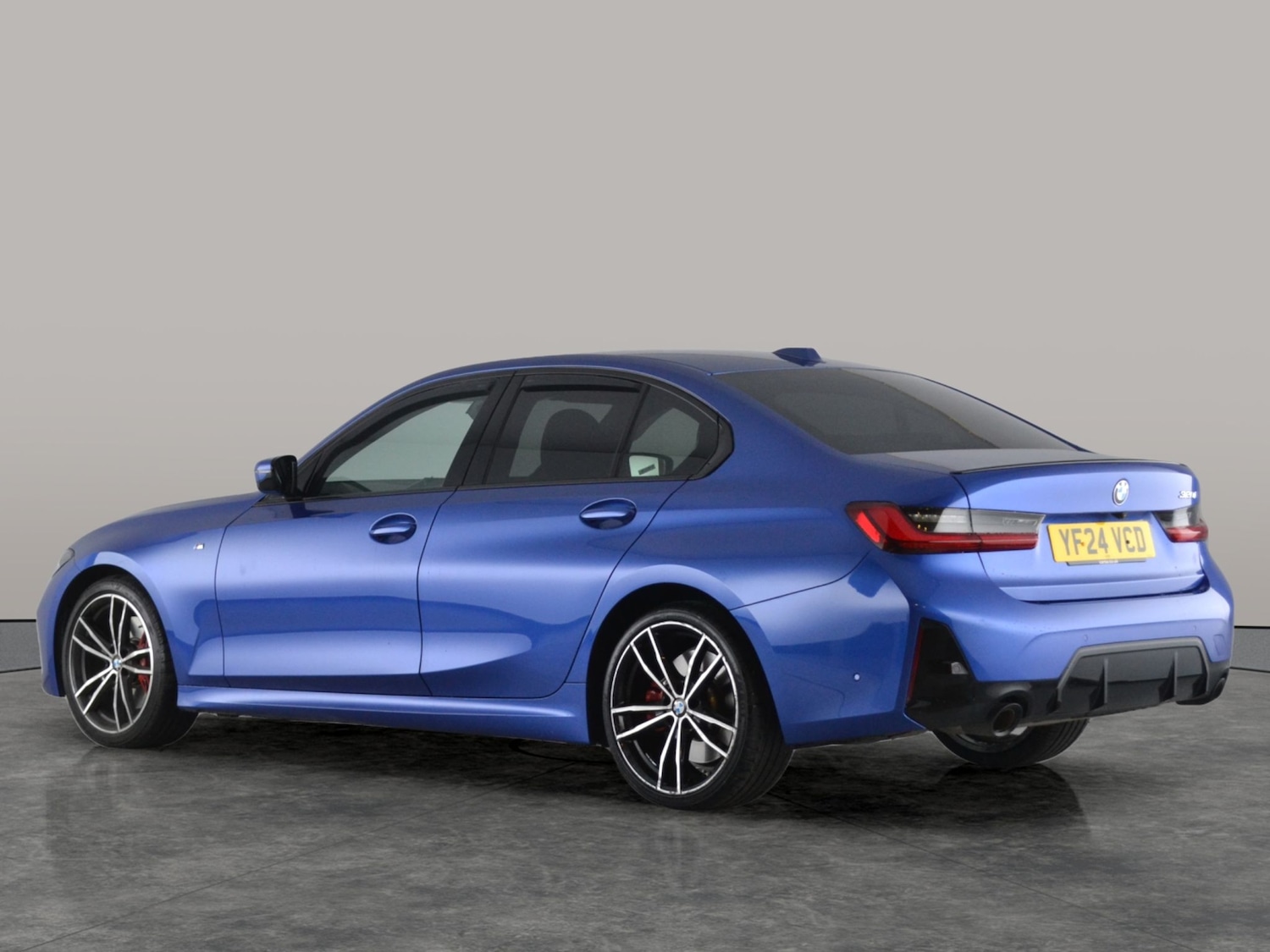 Used BMW 3 Series 2024 for sale - 76171438: Photo 11
