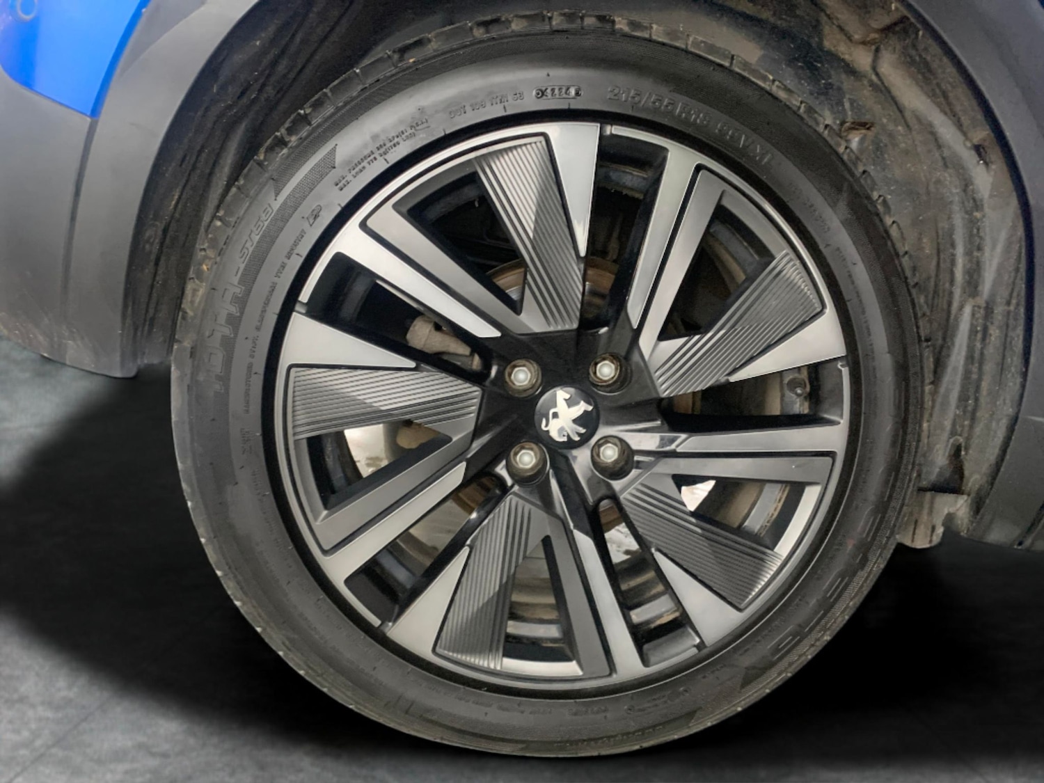 Used Peugeot E-2008 2020 for sale - 76882229: Photo 28