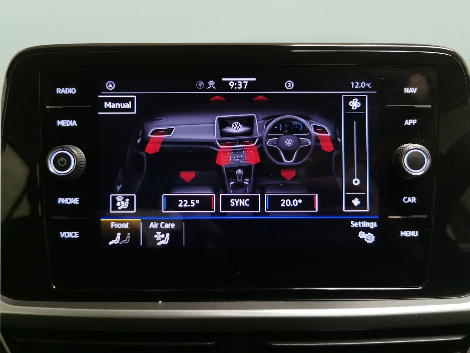 Used Volkswagen T-Roc 2023 for sale - 77094426: Photo 16