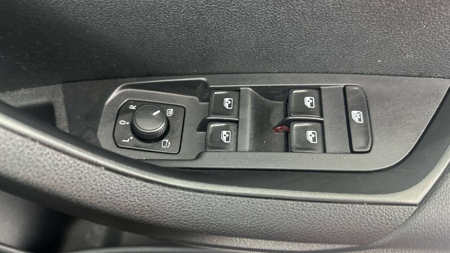 Used Skoda Karoq 2022 for sale - 77381353: Photo 21