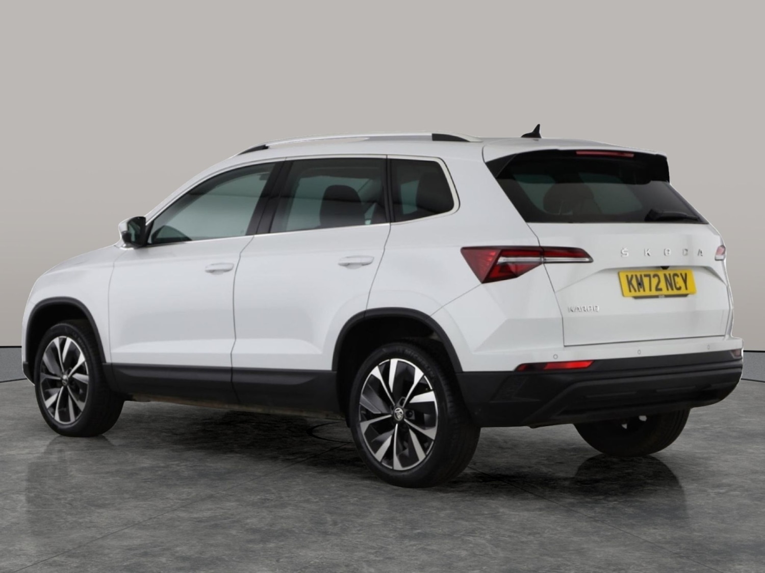 Used Skoda Karoq 2022 for sale - 77381353: Photo 8
