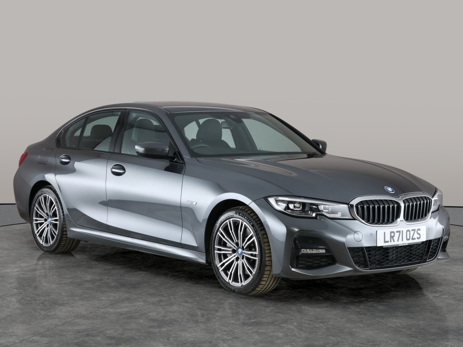 Used BMW 3 Series 2021 for sale - 76159349: Photo 8