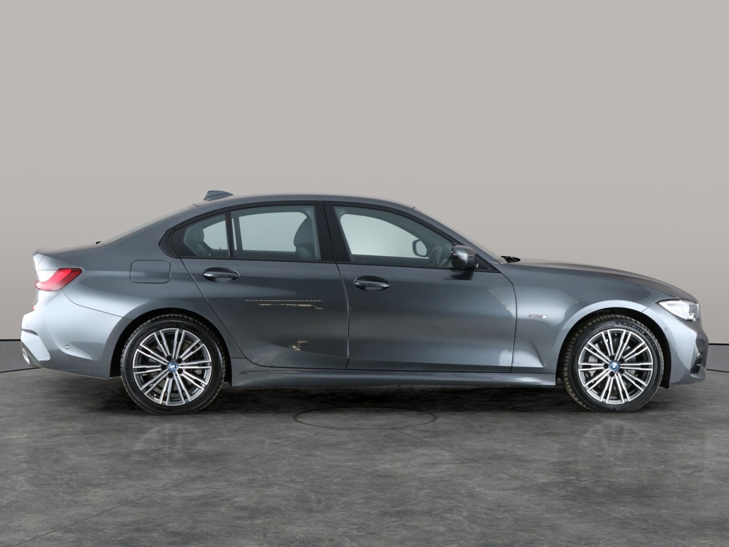 Used BMW 3 Series 2021 for sale - 76159349: Photo 9
