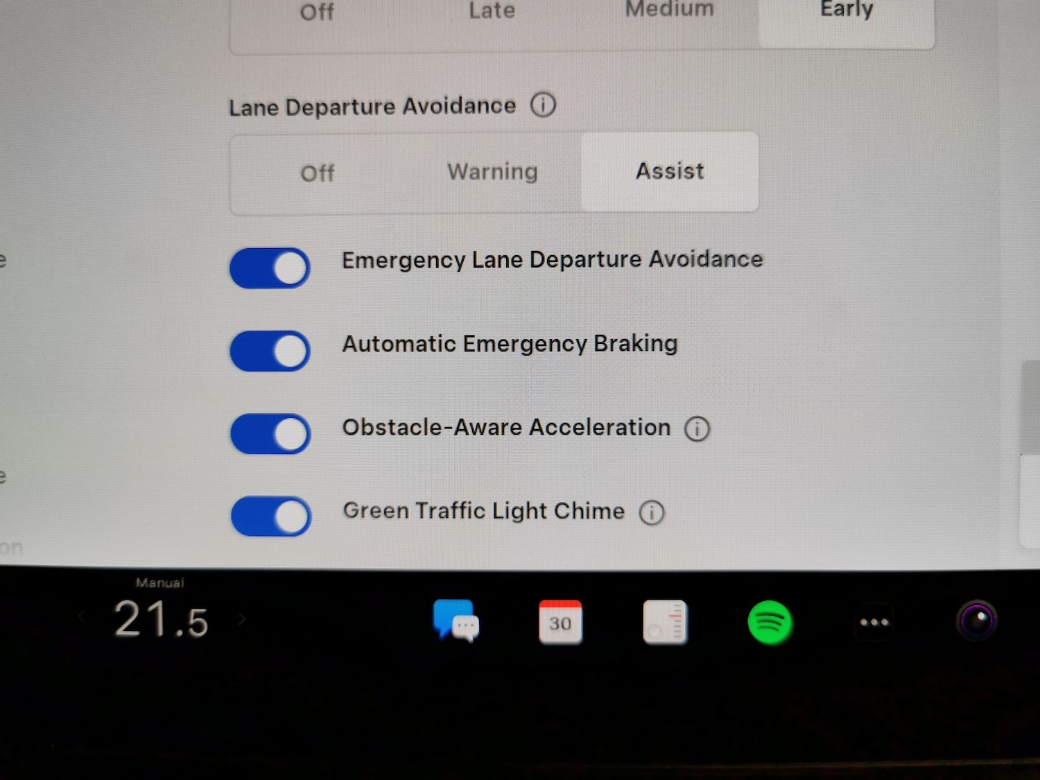 Used Tesla Model 3 2021 for sale - 76552790: Photo 24