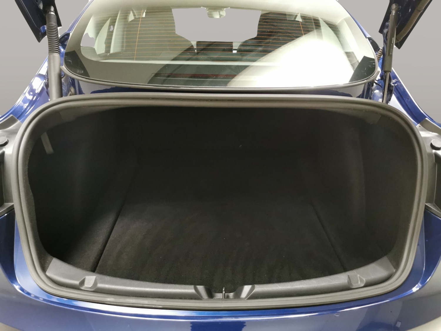 Used Tesla Model 3 2021 for sale - 76552790: Photo 37