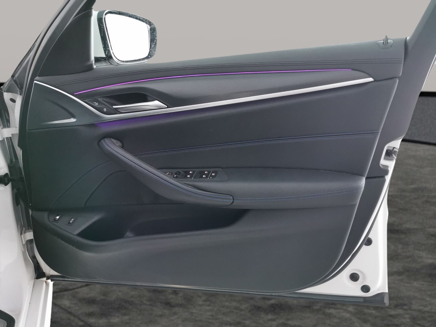 Used BMW 5 Series 2021 for sale - 77165700: Photo 28