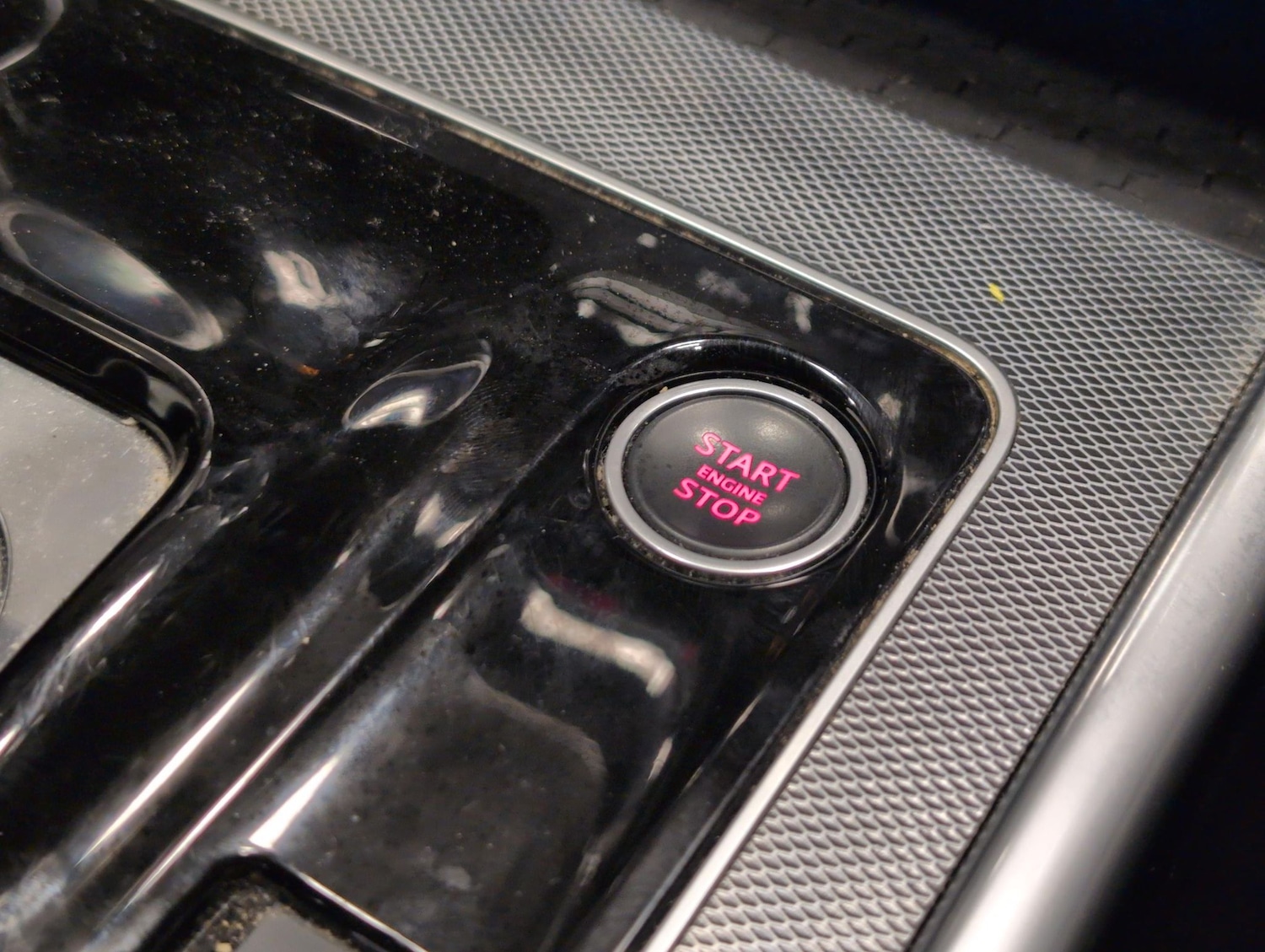 Used Jaguar XE 2020 for sale - 76882214: Photo 21