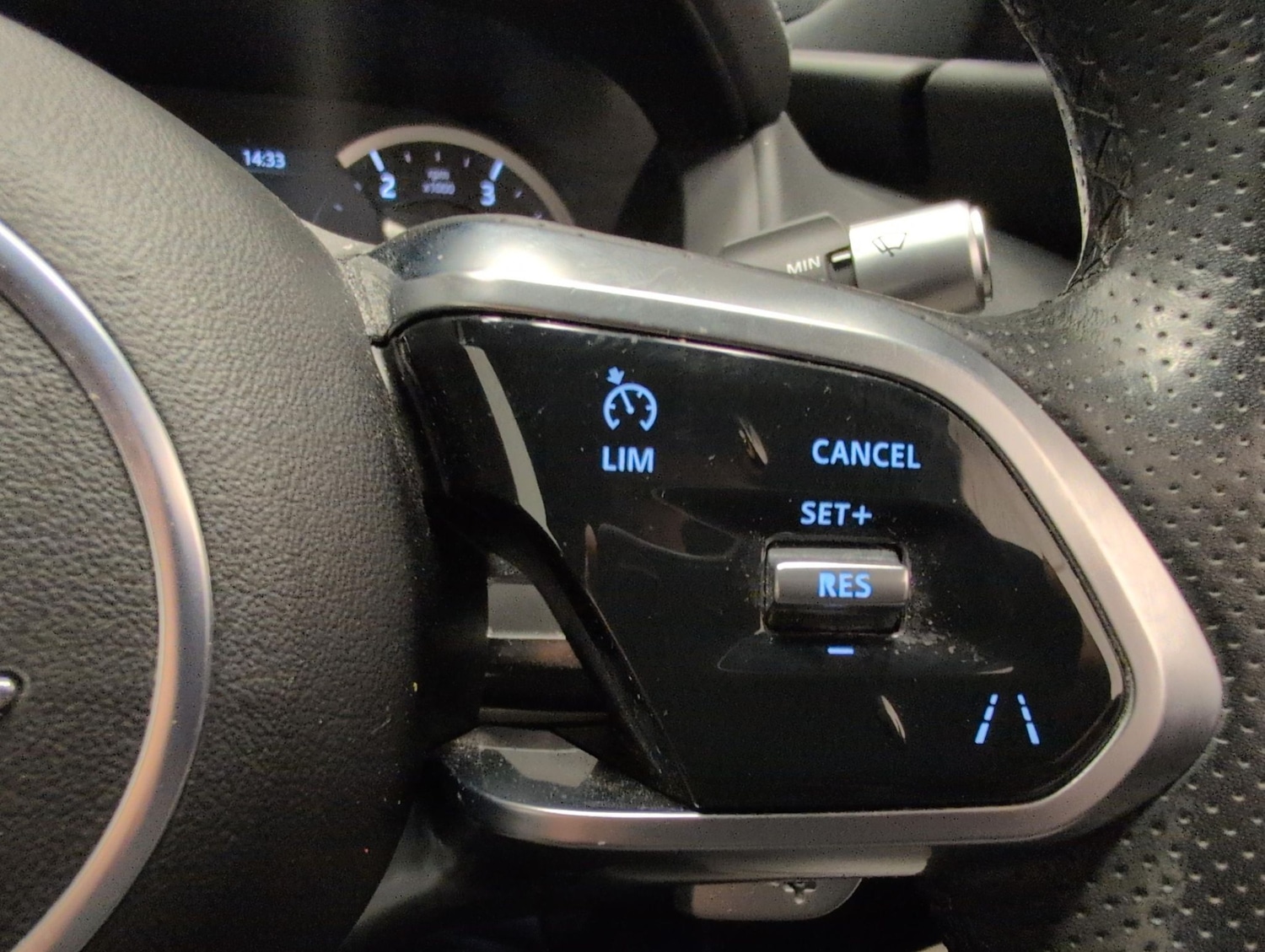 Used Jaguar XE 2020 for sale - 76882214: Photo 23