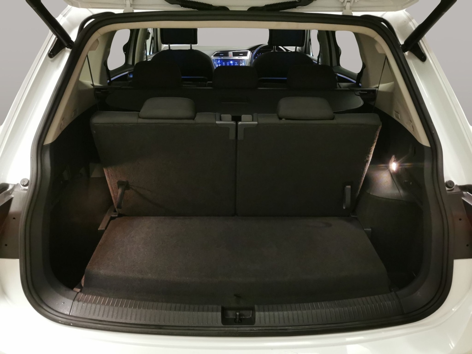 Used Volkswagen Tiguan Allspace 2020 for sale - 76908355: Photo 32