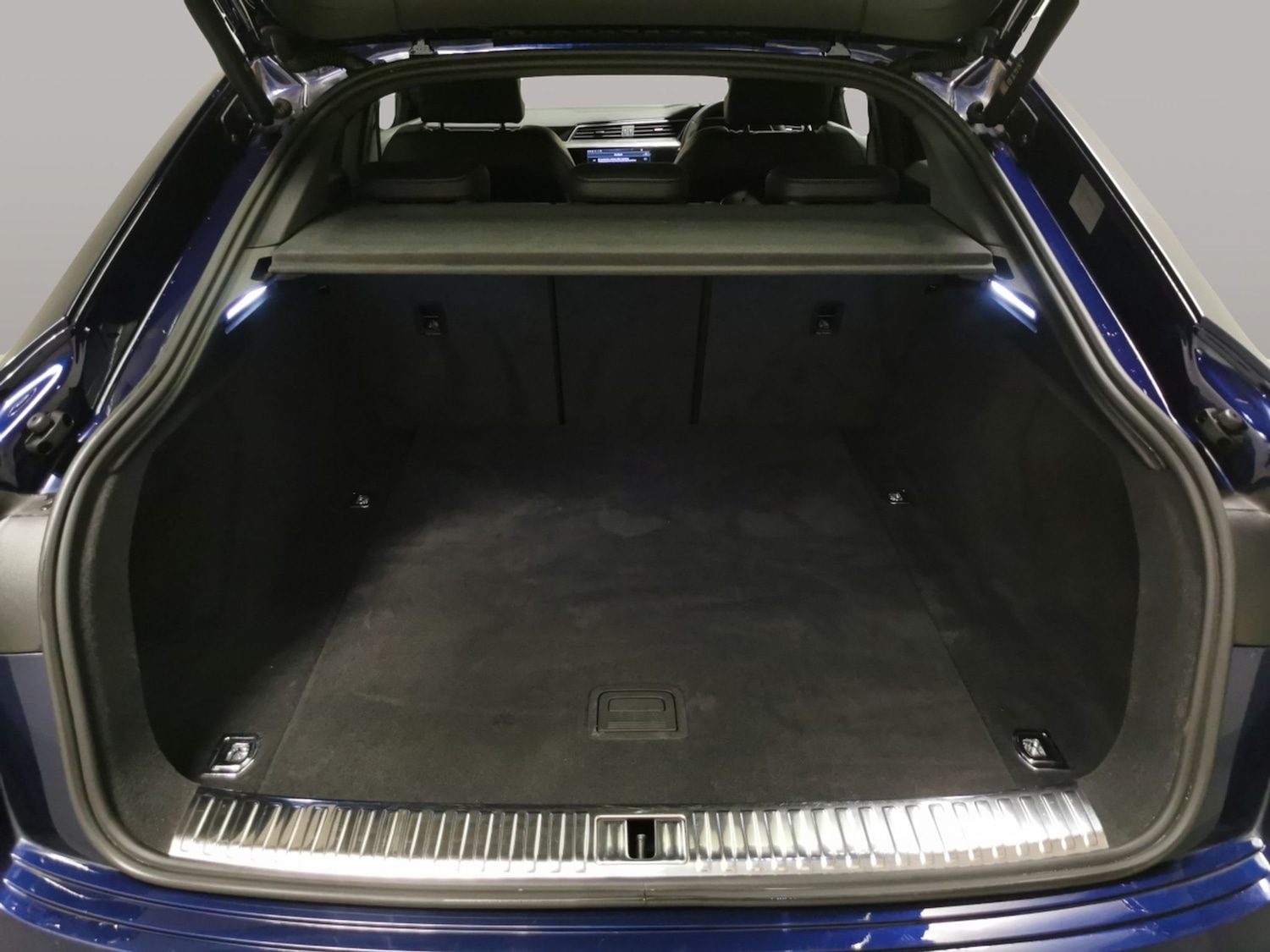 Used Audi e-tron 2022 for sale - 77043314: Photo 33