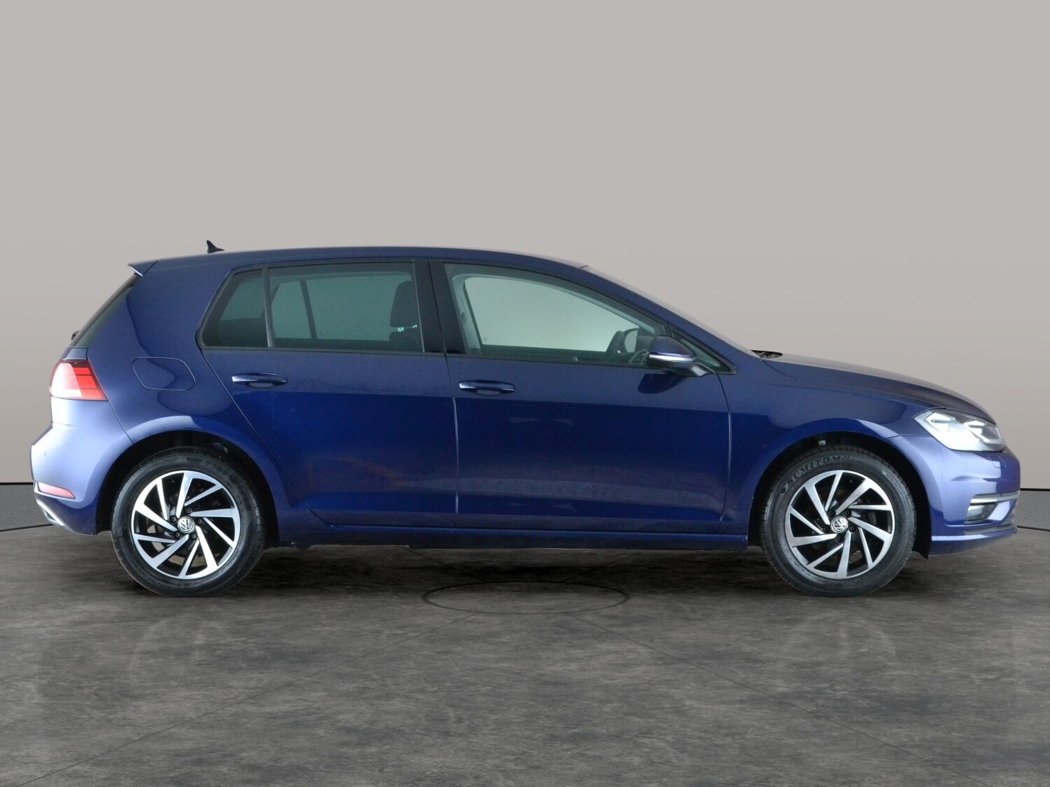 Used Volkswagen Golf for sale - 77502322: Photo 8