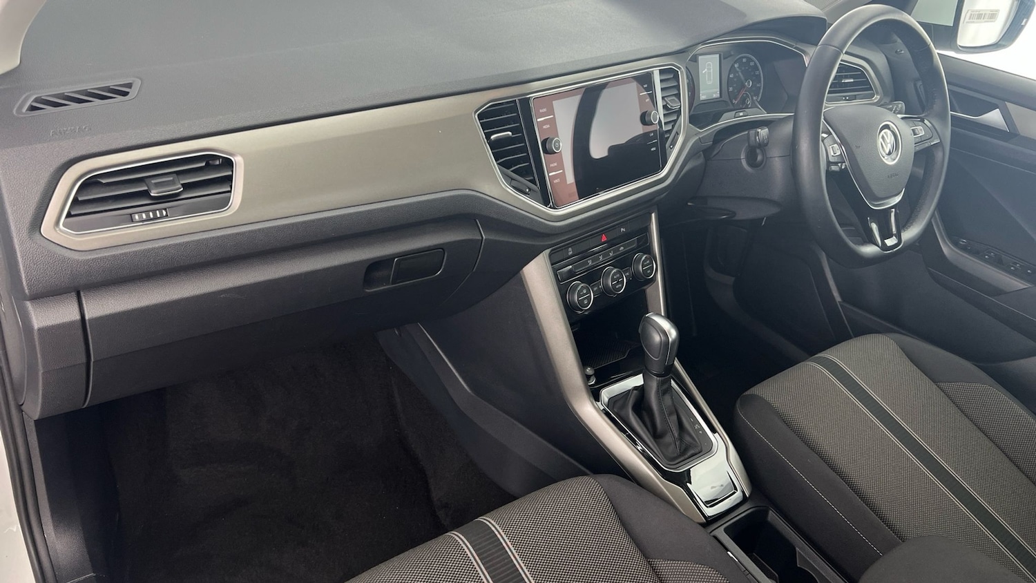 Used Volkswagen T-Roc 2021 for sale - 76191824: Photo 17