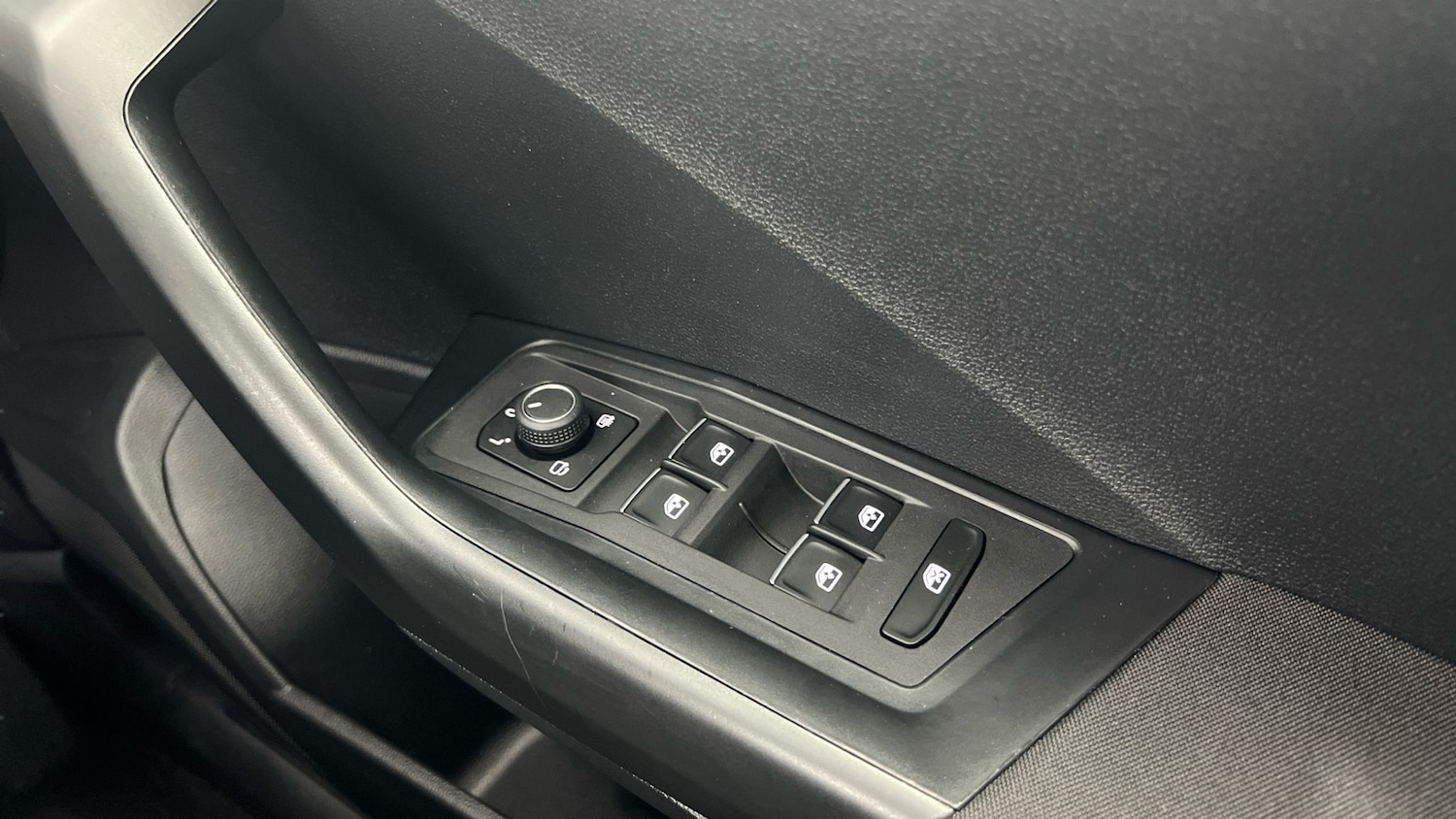 Used Volkswagen T-Roc 2021 for sale - 76191824: Photo 37