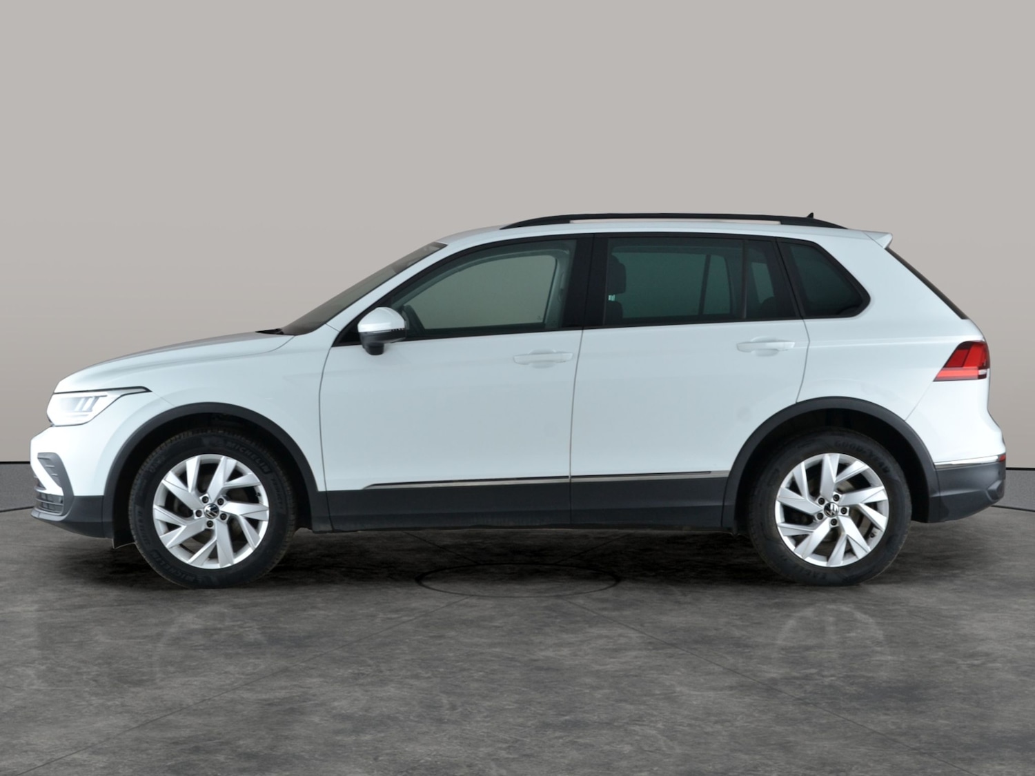Used Volkswagen Tiguan 2022 for sale - 77460957: Photo 13