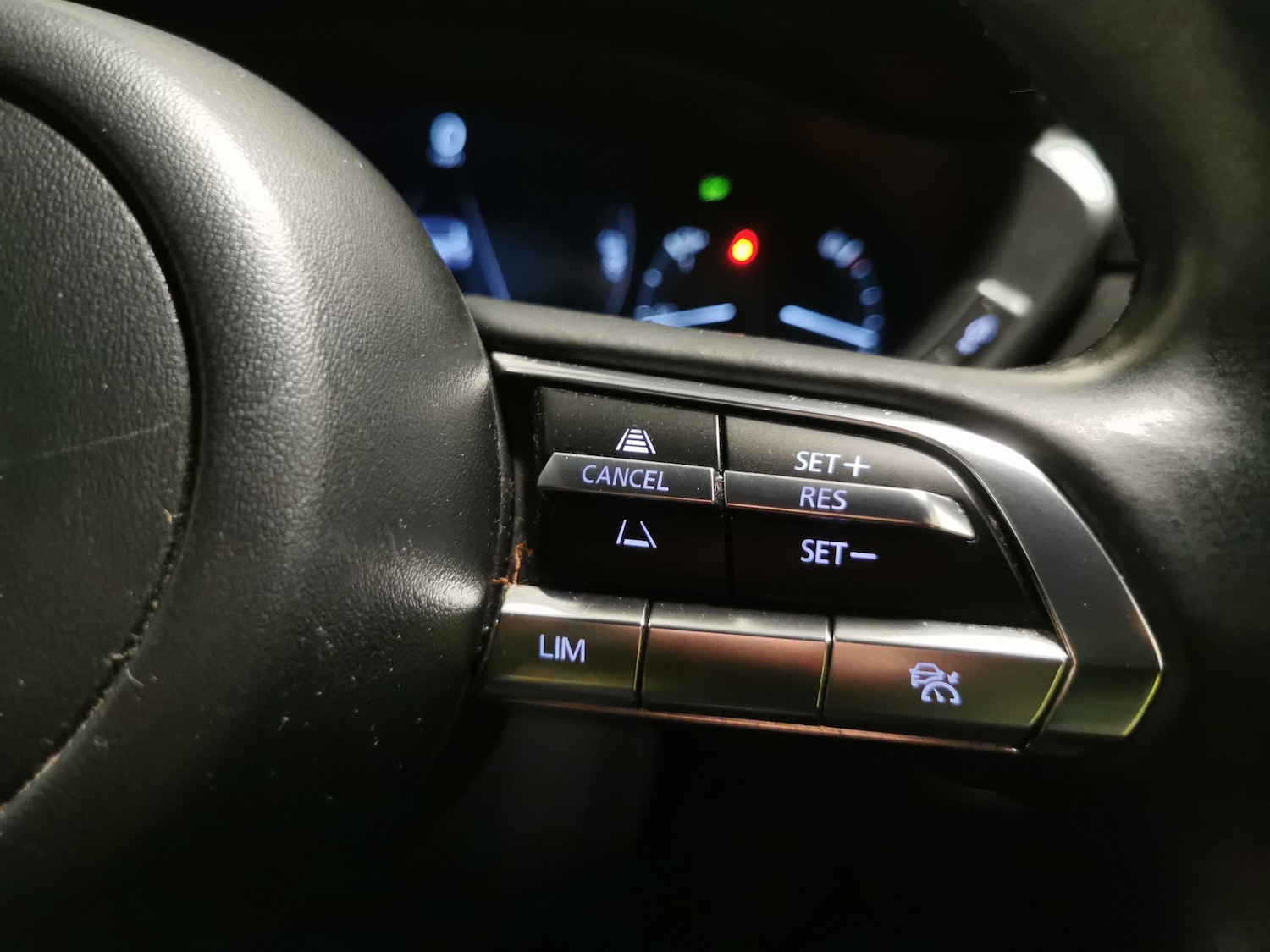 Used Mazda MX-30 2023 for sale - 77897332: Photo 18