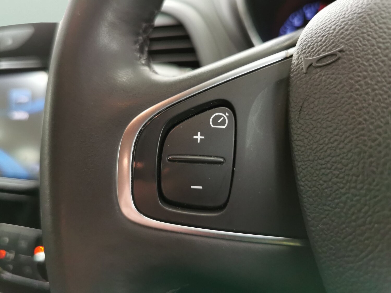 Used Renault Captur 2018 for sale - 76544991: Photo 18