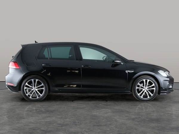 Used Volkswagen Golf 2020 for sale - 76290631: Photo 12