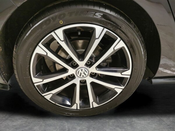 Used Volkswagen Golf 2020 for sale - 76290631: Photo 33