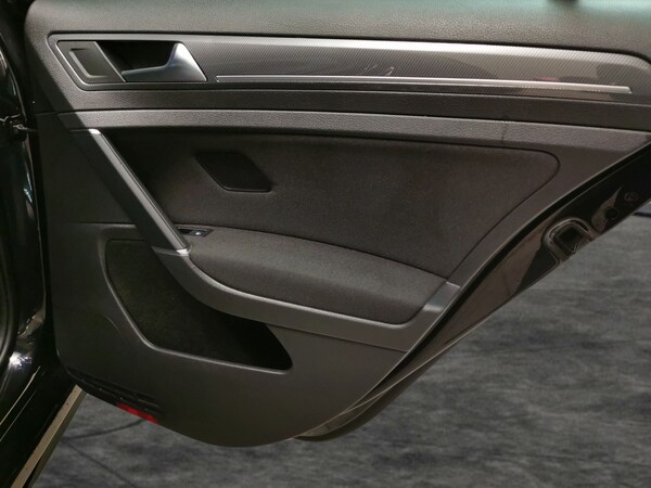 Used Volkswagen Golf 2020 for sale - 76290631: Photo 38