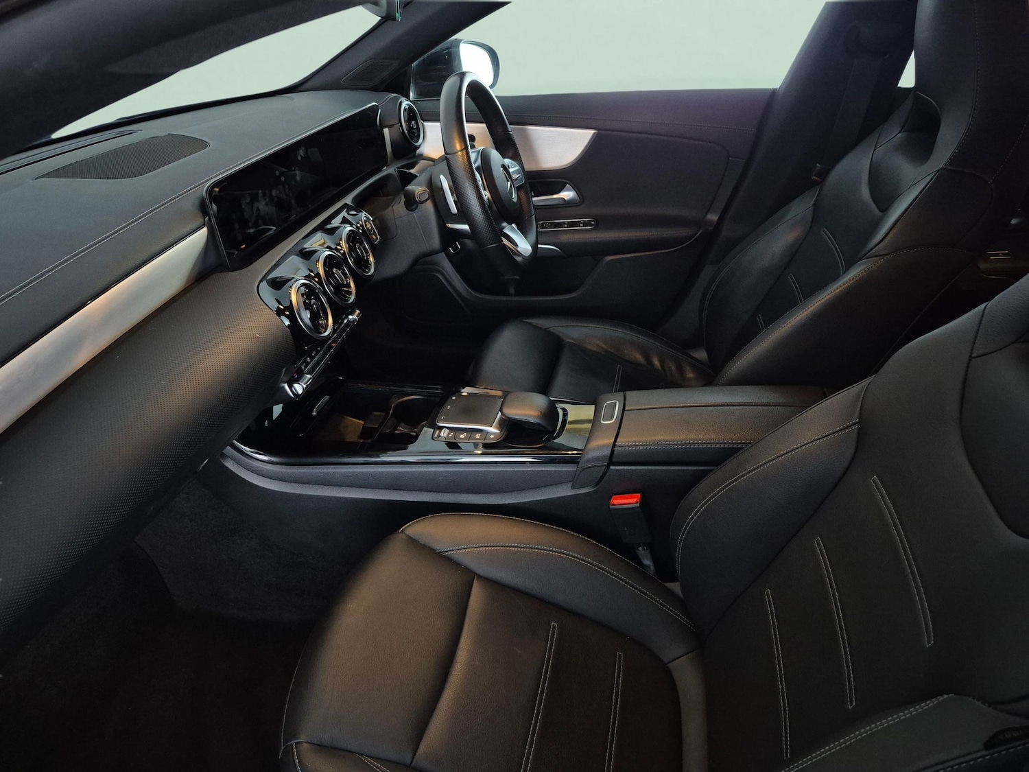 Used Mercedes-Benz CLA 2022 for sale - 78055541: Photo 4