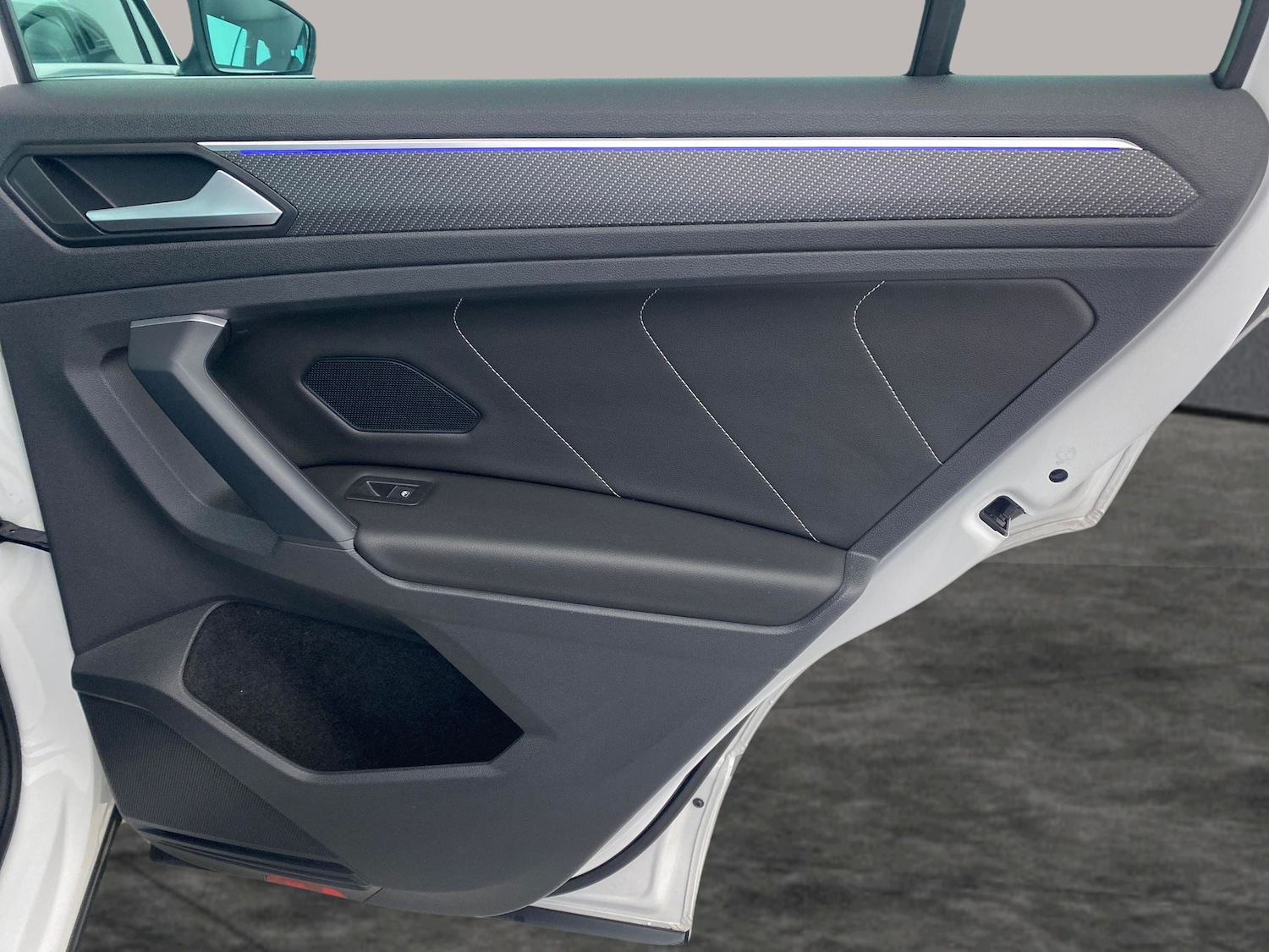 Used Volkswagen Tiguan 2021 for sale - 77225624: Photo 36