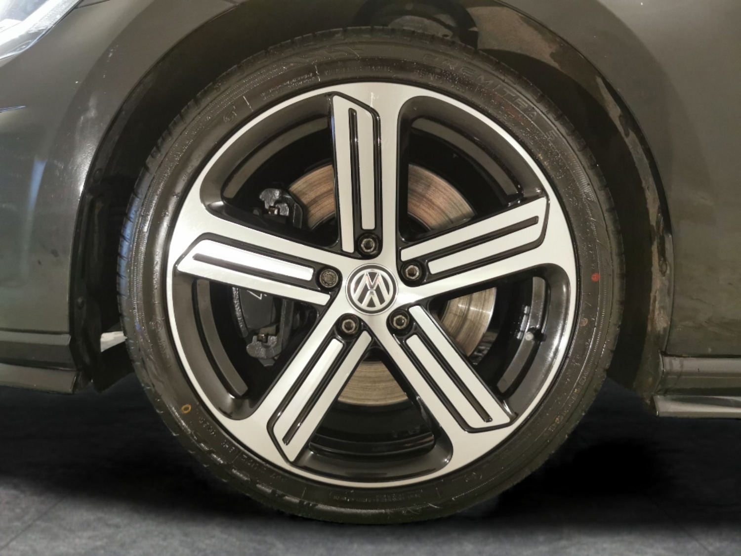 Used Volkswagen Golf 2020 for sale - 76757279: Photo 24