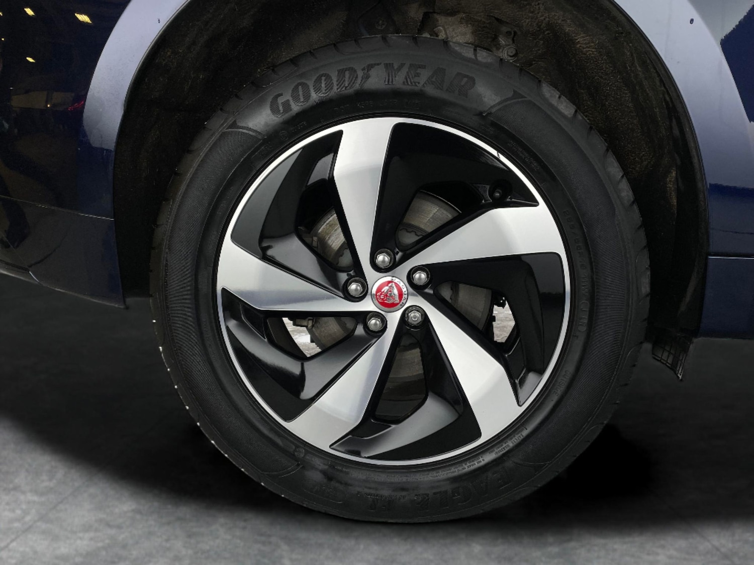 Used Jaguar F-Pace 2023 for sale - 78180660: Photo 32