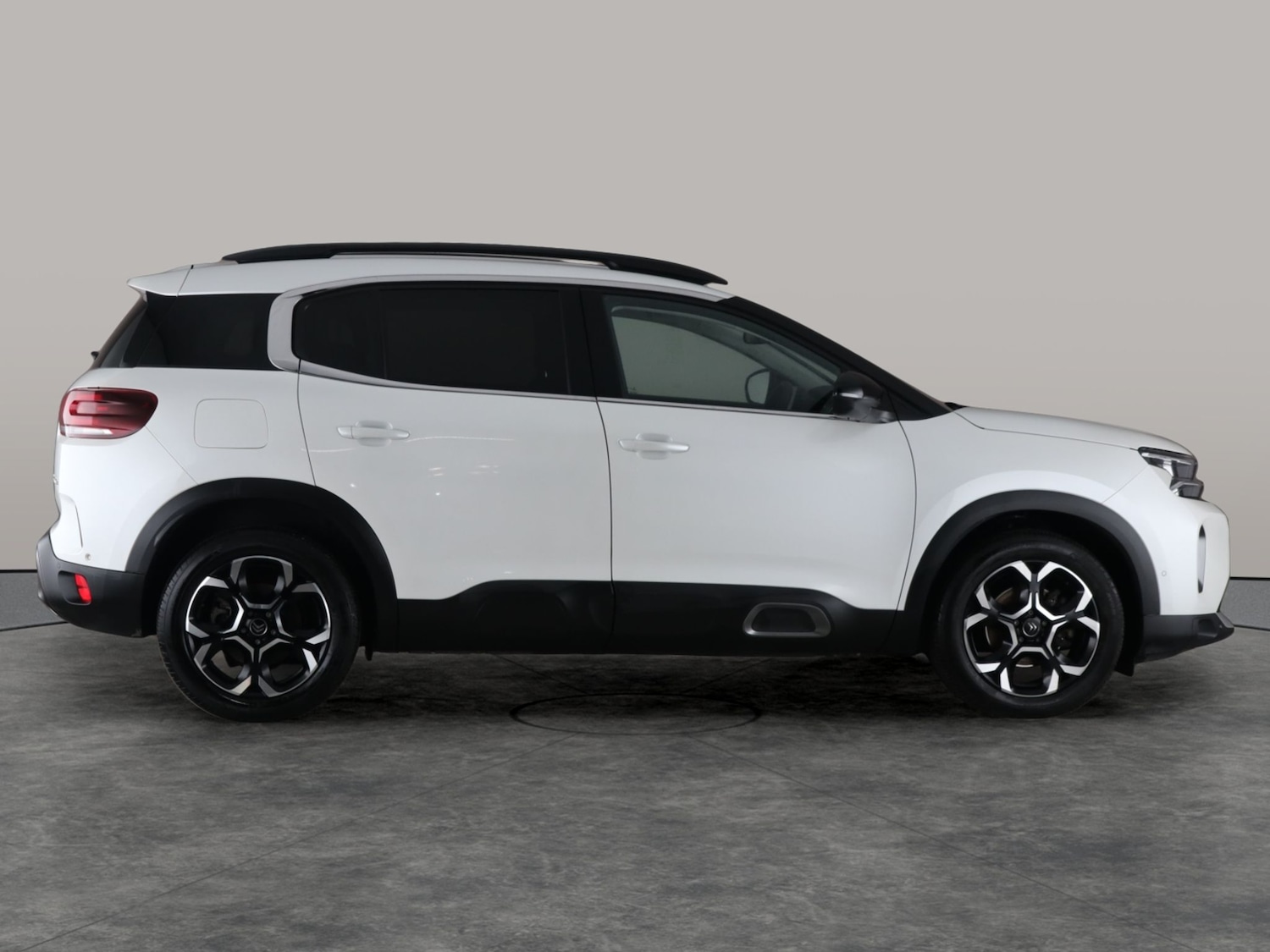 Used Citroen C5 Aircross 2022 for sale - 76587313: Photo 10
