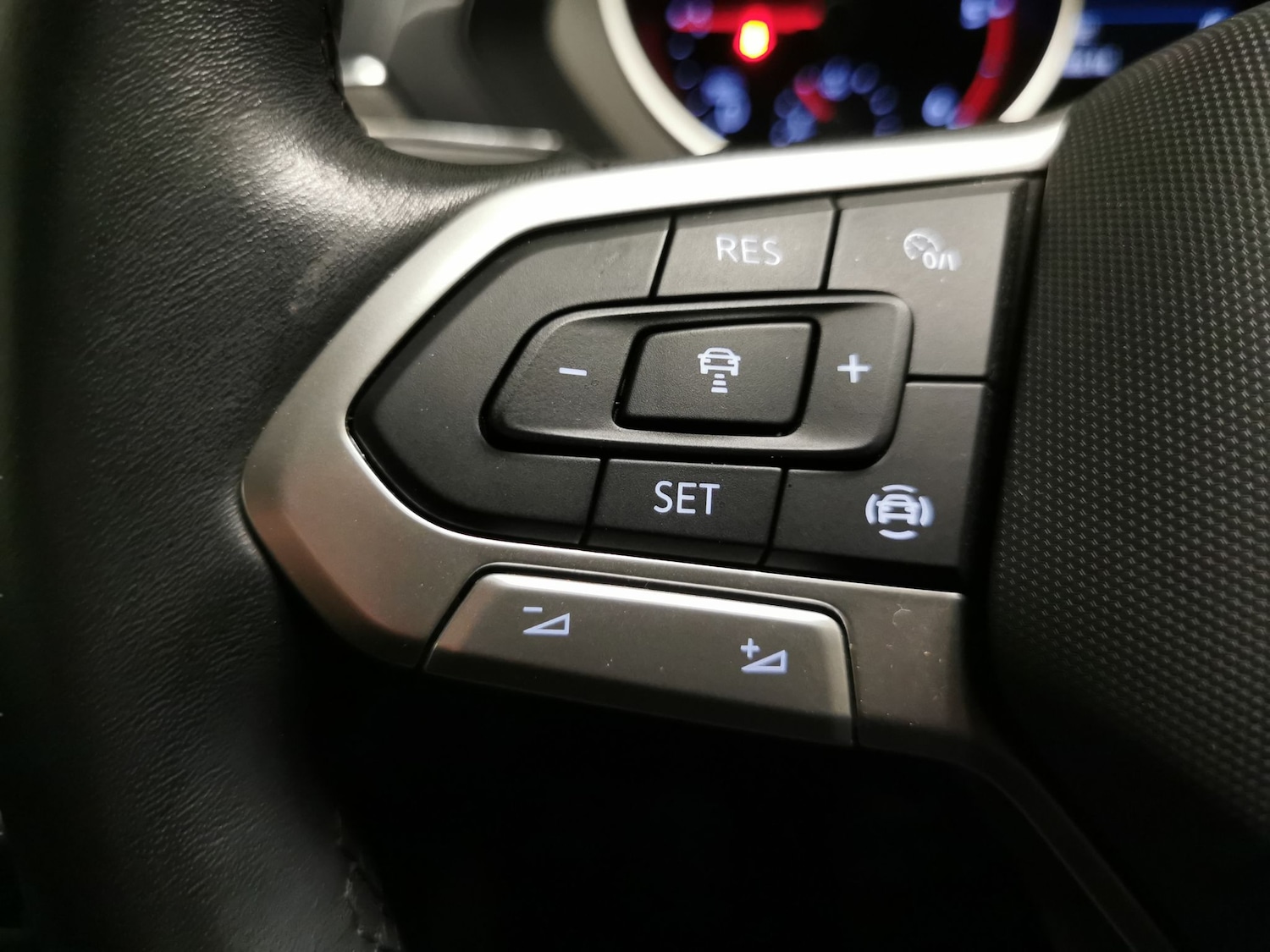 Used Volkswagen Tiguan 2022 for sale - 77210849: Photo 16