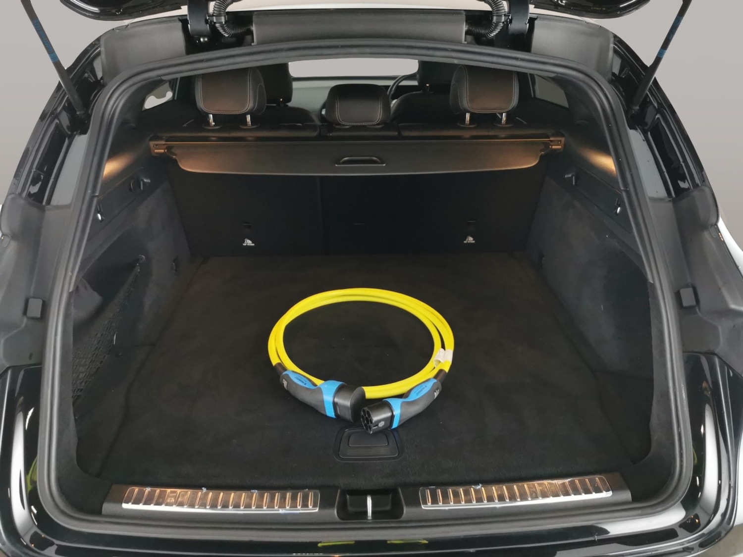 Used Mercedes-Benz EQC 2022 for sale - 77460869: Photo 39