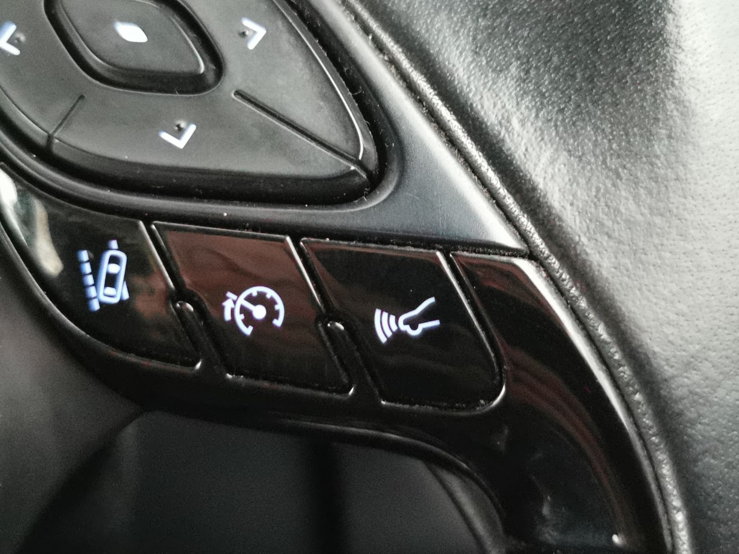 Used Toyota C-HR 2020 for sale - 76719858: Photo 18