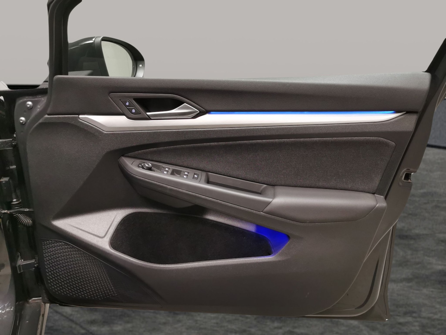 Used Volkswagen Golf 2023 for sale - 77054392: Photo 26