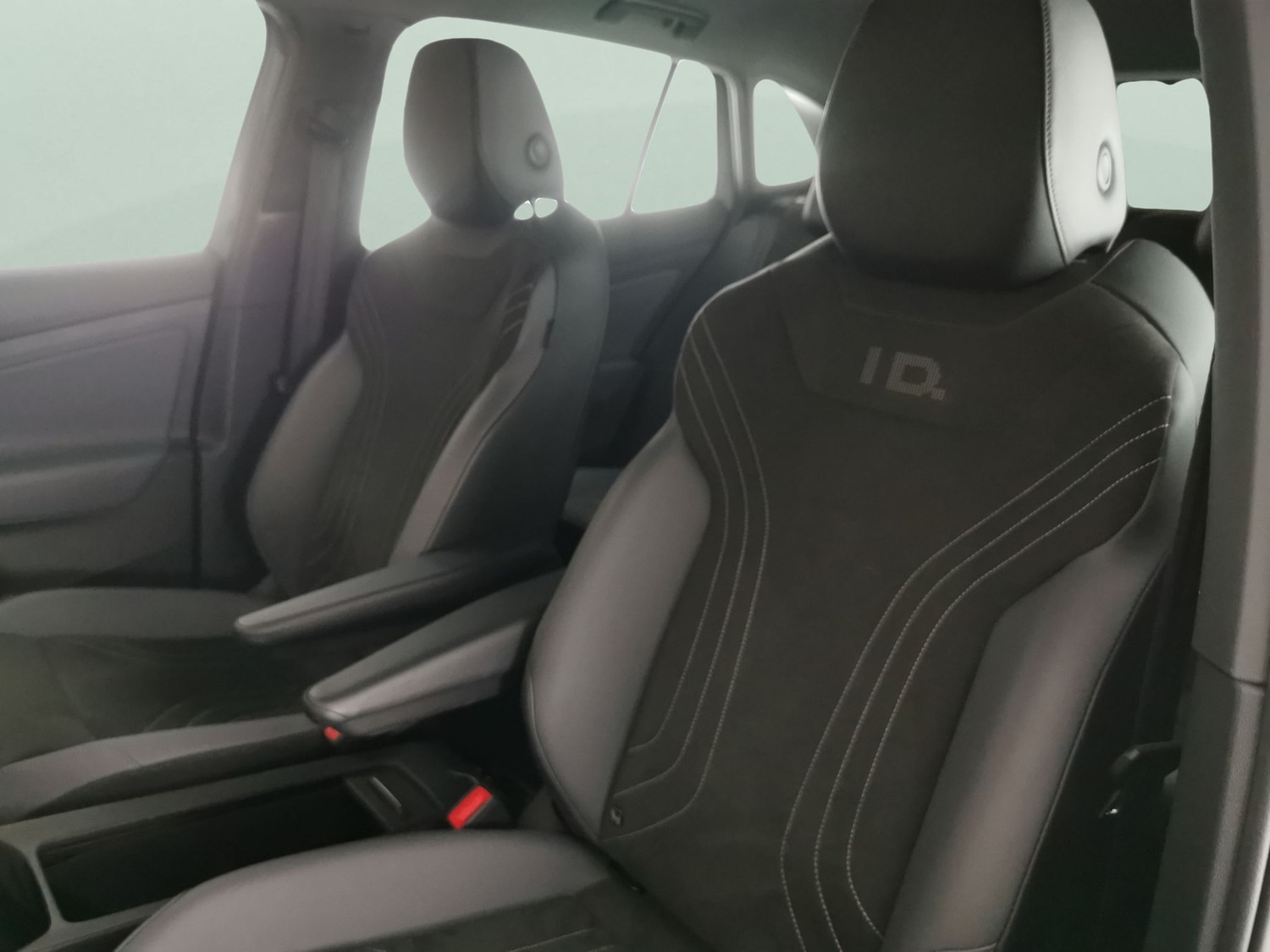 Used Volkswagen ID.4 2023 for sale - 76444594: Photo 31