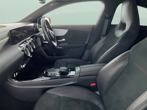 Used Mercedes-Benz CLA 2023 for sale - 76240867: Photo 4
