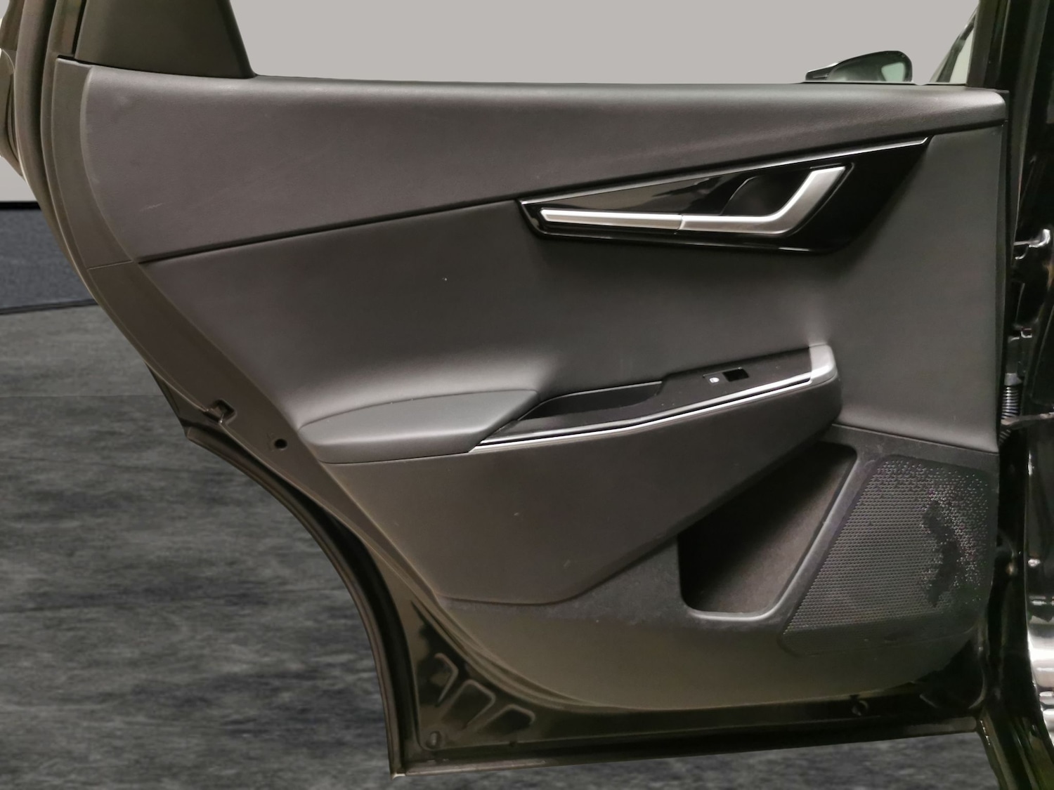 Used Kia EV6 2022 for sale - 76438345: Photo 38