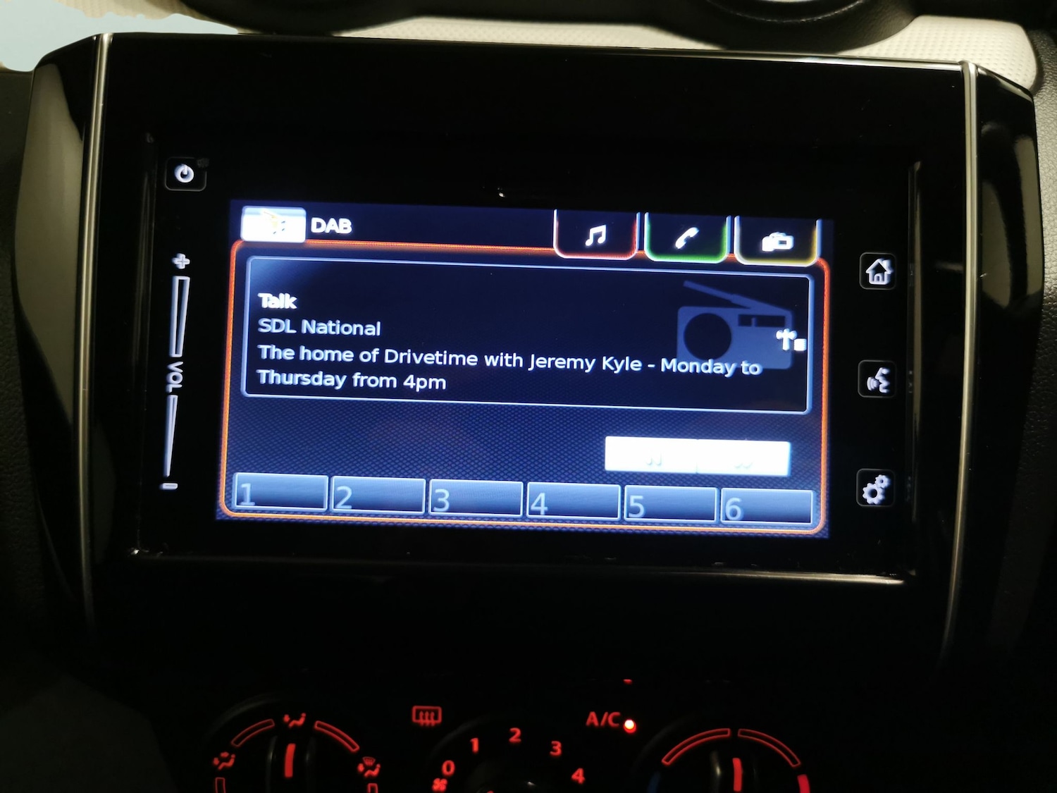 Used Suzuki Swift 2023 for sale - 76668661: Photo 5