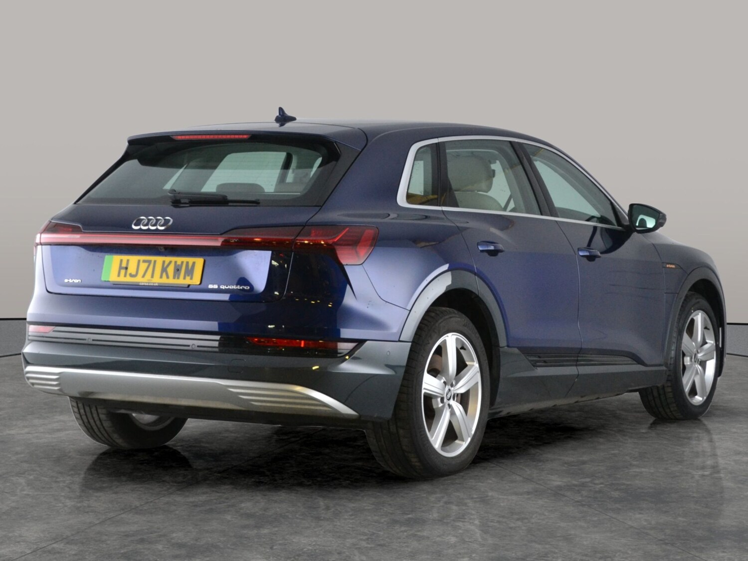 Used Audi e-tron 2021 for sale - 77399467: Photo 11