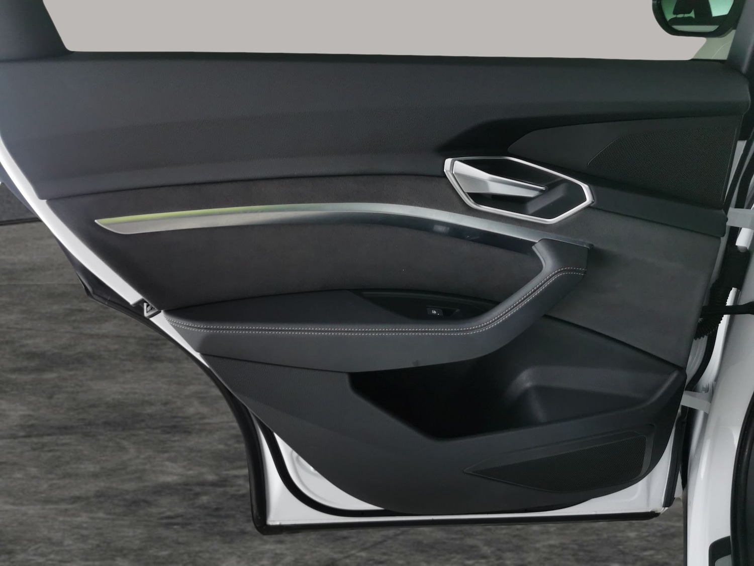 Used Audi e-tron 2022 for sale - 77063647: Photo 29