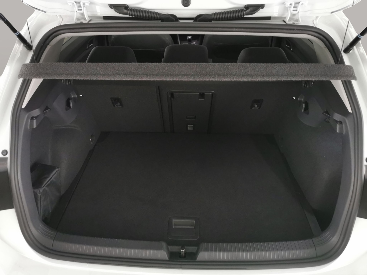 Used Volkswagen Golf 2023 for sale - 76373456: Photo 44