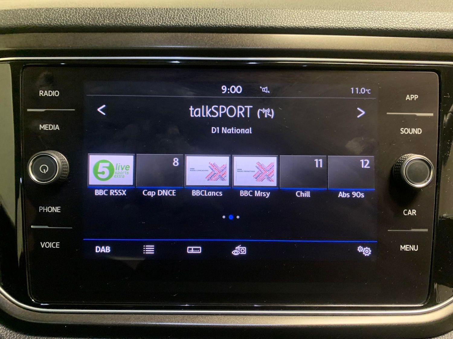 Used Volkswagen T-Roc 2018 for sale - 76159341: Photo 6