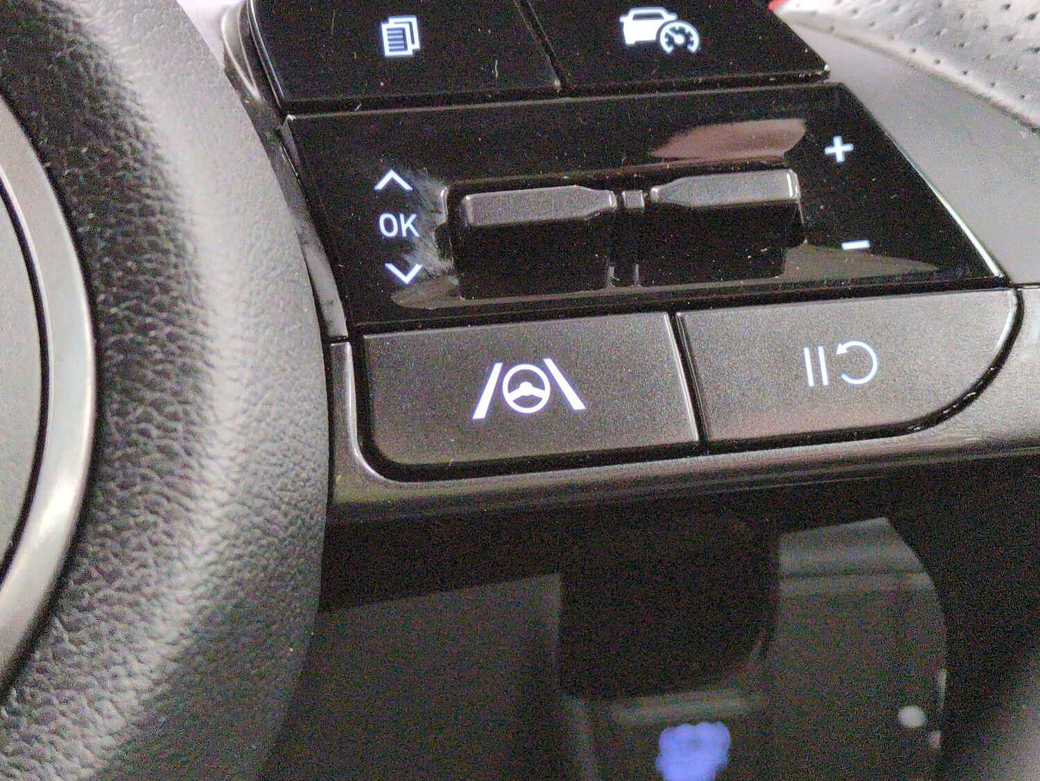 Used Hyundai TUCSON for sale - 77916962: Photo 24