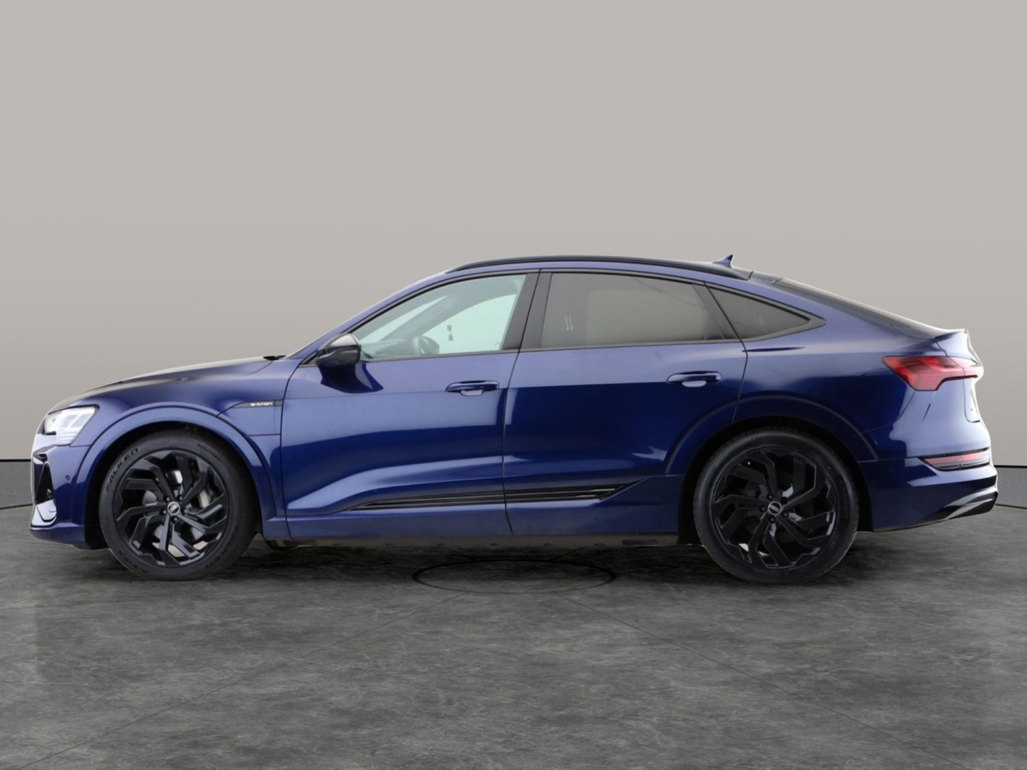 Used Audi e-tron 2022 for sale - 77617438: Photo 9