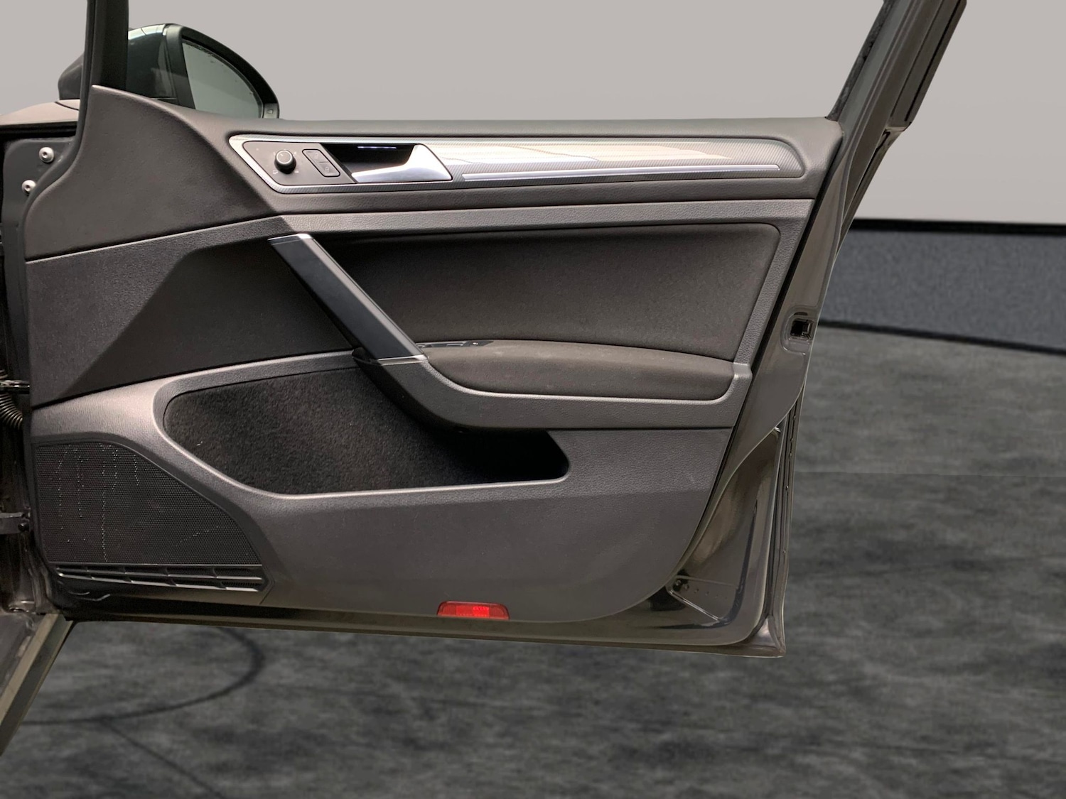 Used Volkswagen Golf 2020 for sale - 77076110: Photo 27